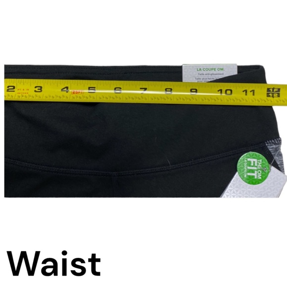 NWT GAIAM 7/8 Yoga Leggings Black and Gray OM Taylor Twist Cut Out Size XS - Picture 13 of 15